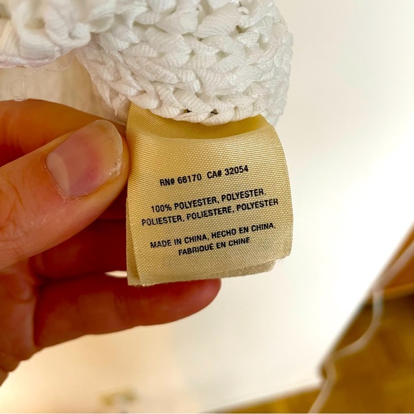 White Anthropologie Sleeveless Top - Picture 5 of 5